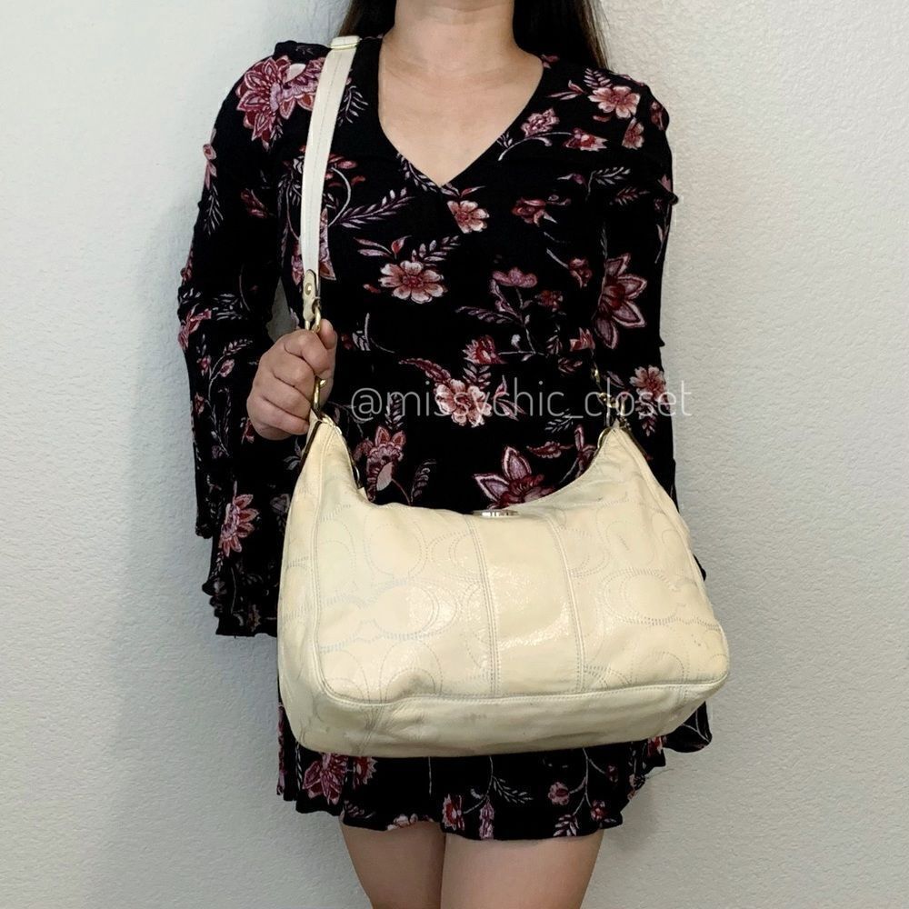 Coach Cream Patent Leather Crossbody/Shoulder Bag